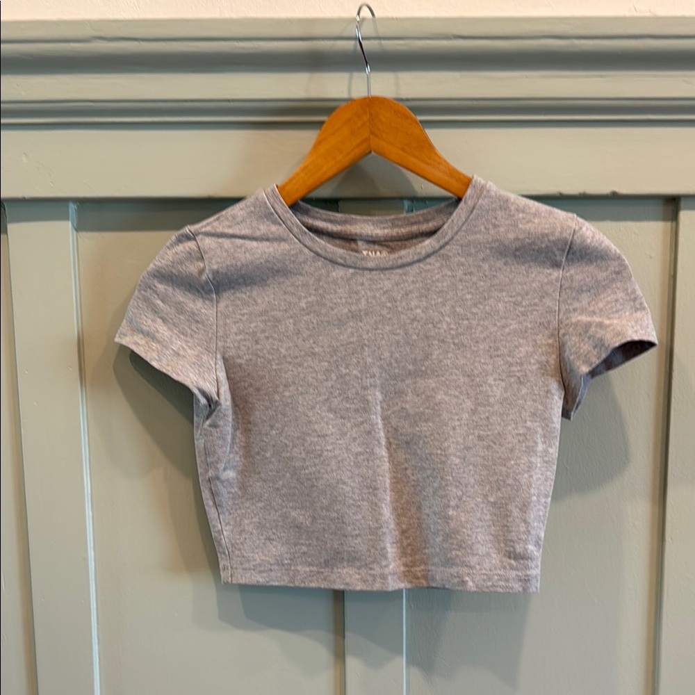 Aritzia - TNA - Hold-it™ Ortiz Cropped T-shirt - - Picture 3 of 5